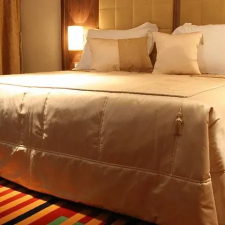 3 Mountains 酒店 班斯科