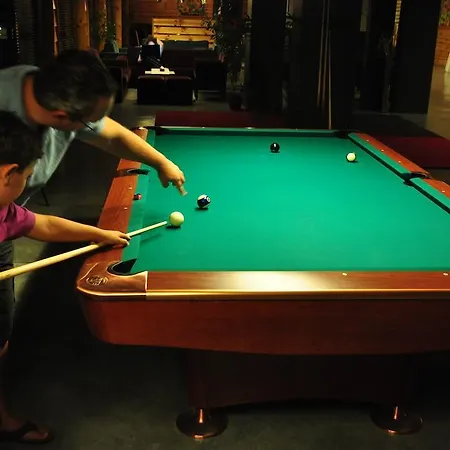 3 Mountains 3* 班斯科