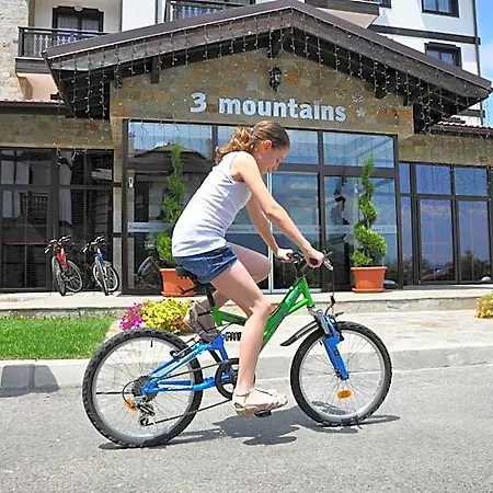 3 Mountains Готель