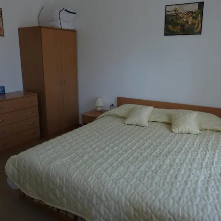 3 планини 3* Банско