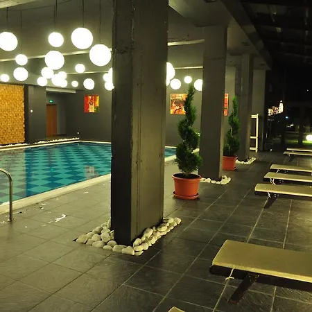 3 планини Хотел Банско